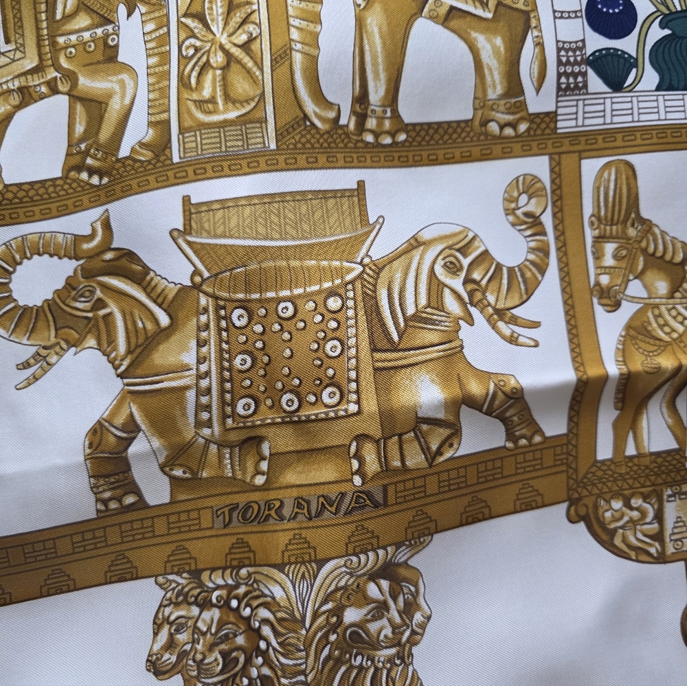 Hermes Paris  Torana Elegant Silk Scarf with Elephant and Gold Design - Picture 11 of 14